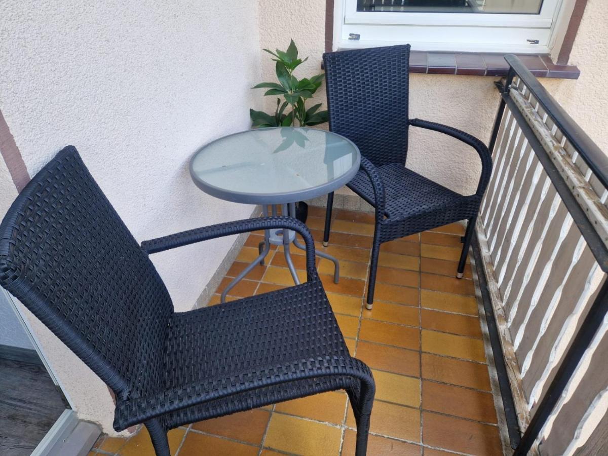 Ferienwohnung Am See Dillich - Eigener Eingezaeunter Garten - Ruhige Lage - Hunde Willkommen - Natur Vor Der Haustuer Borken (Hessen) Екстериор снимка