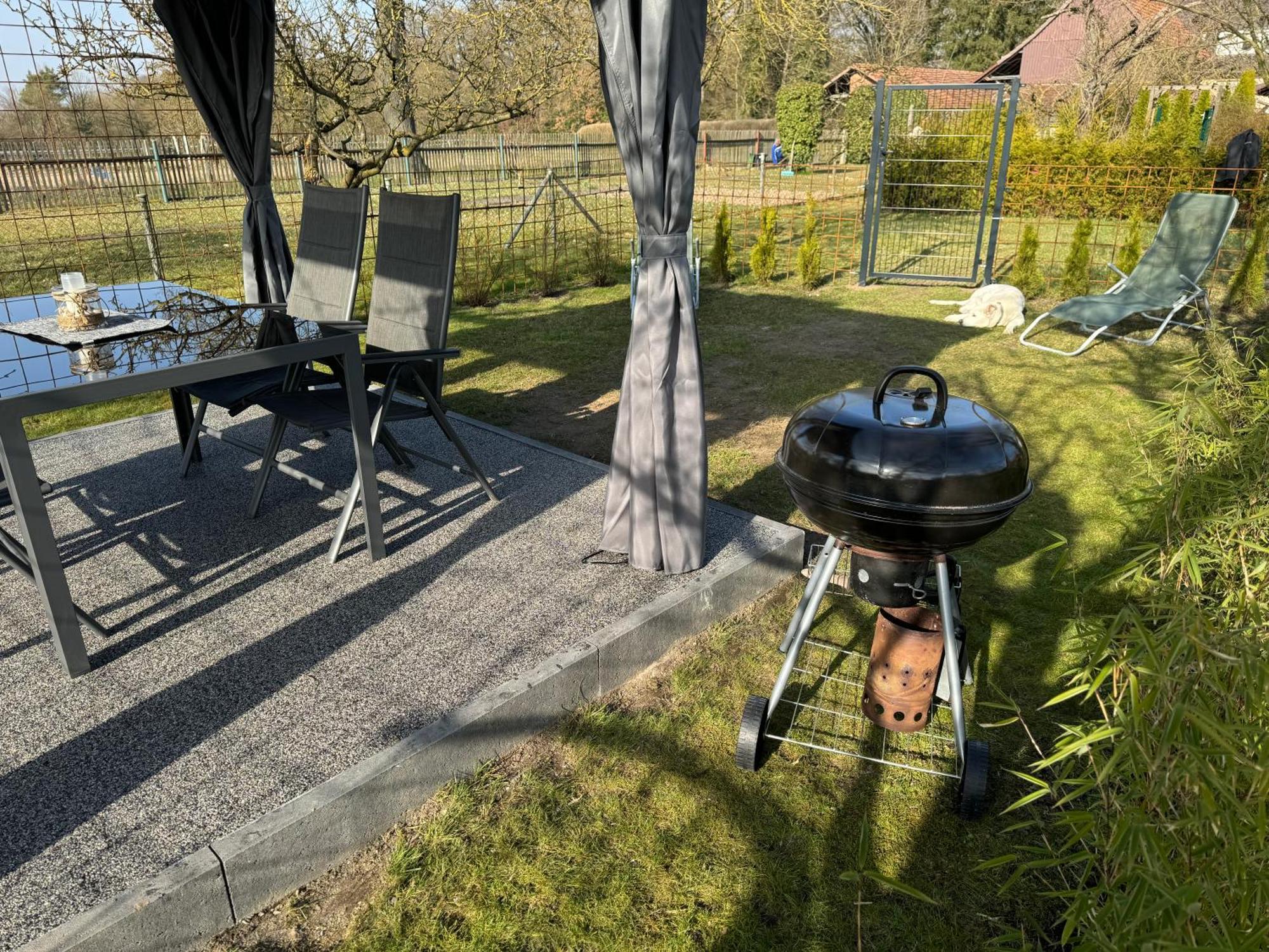 Ferienwohnung Am See Dillich - Eigener Garten - Ruhige Lage - Natur Vor Der Haustuer Borken  Екстериор снимка